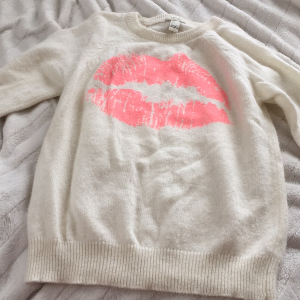 Long sleeve sweater